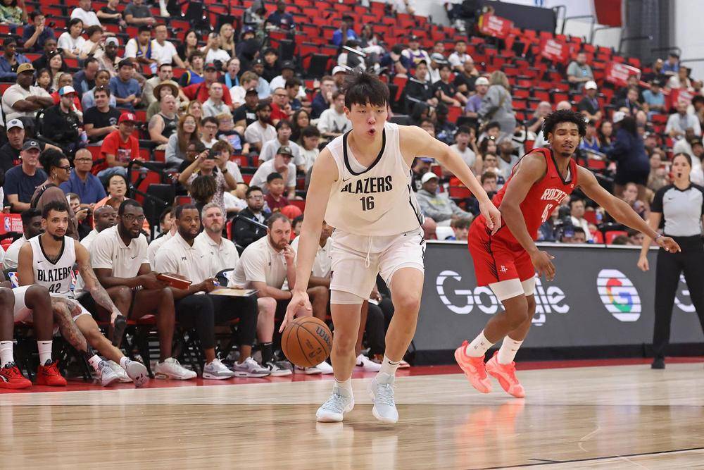 提前收工!杨瀚森结束NBA夏联 回国备战亚洲杯