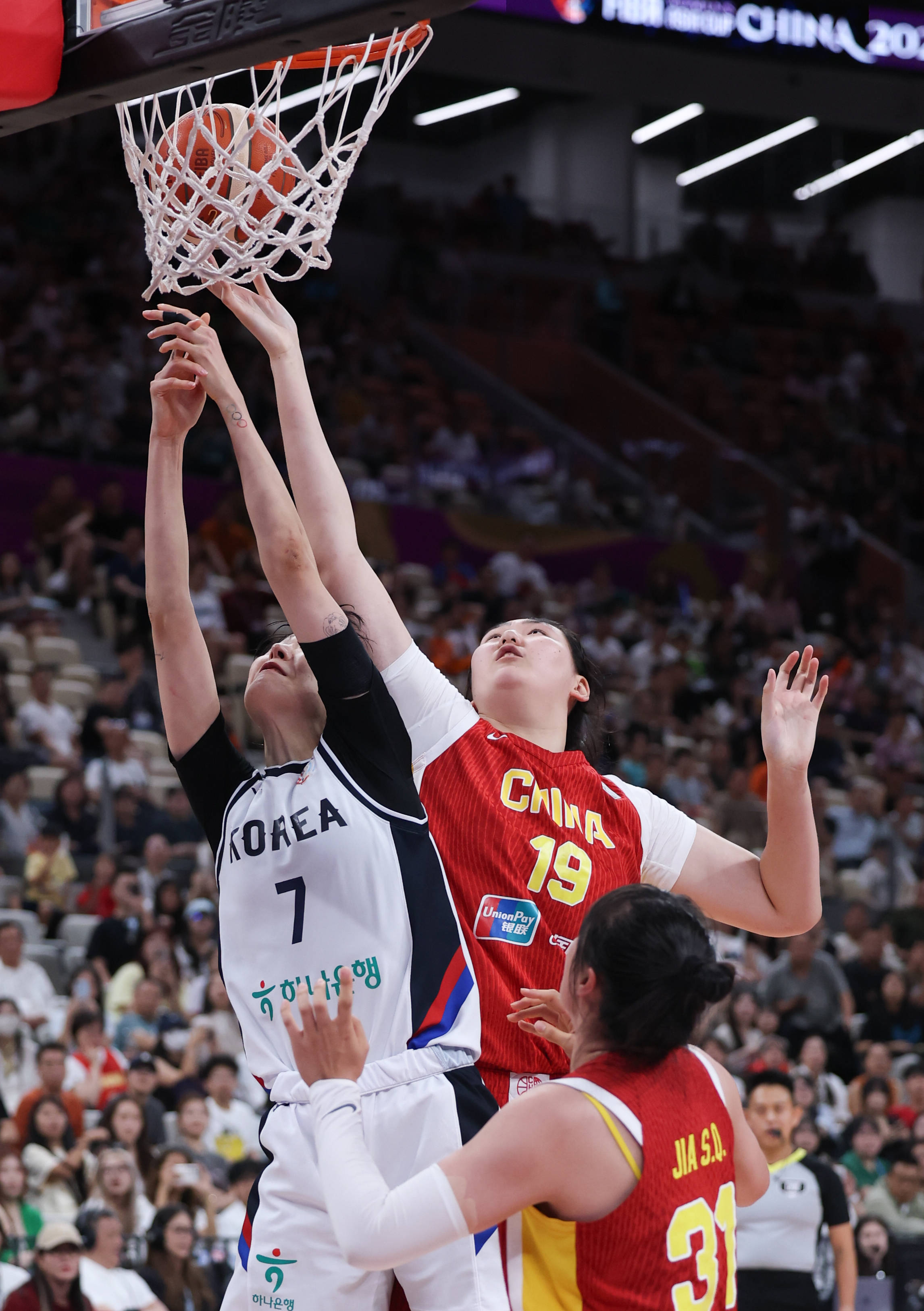 (体育)篮球——女篮亚洲杯:中国队获季军(2)