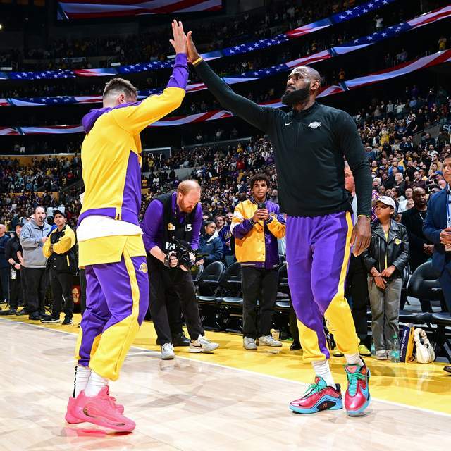 重磅！美记：在签下斯玛特后，洛杉矶湖人再次追求2014年状元郎