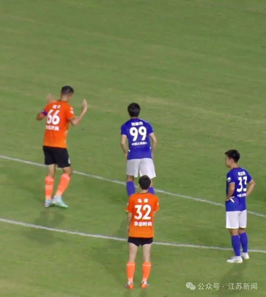 “苏超”为什么有99号球员？