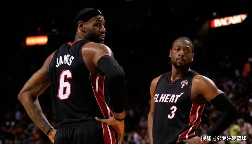 力挺科比！韦德炮轰詹姆斯控股媒体，把他排在第11简直欺人太甚