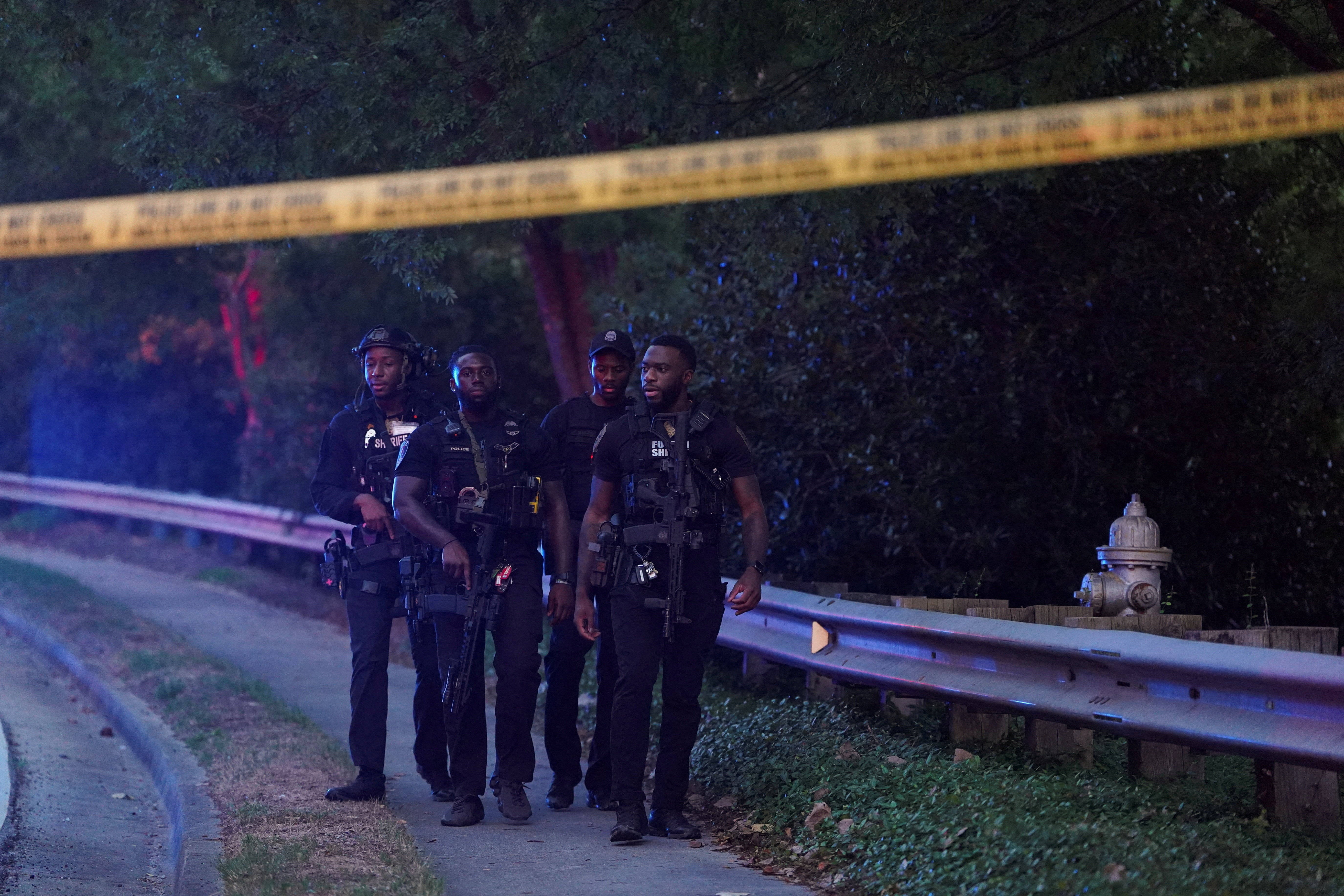 (外代一线)美国亚特兰大市发生枪击 一名警员死亡