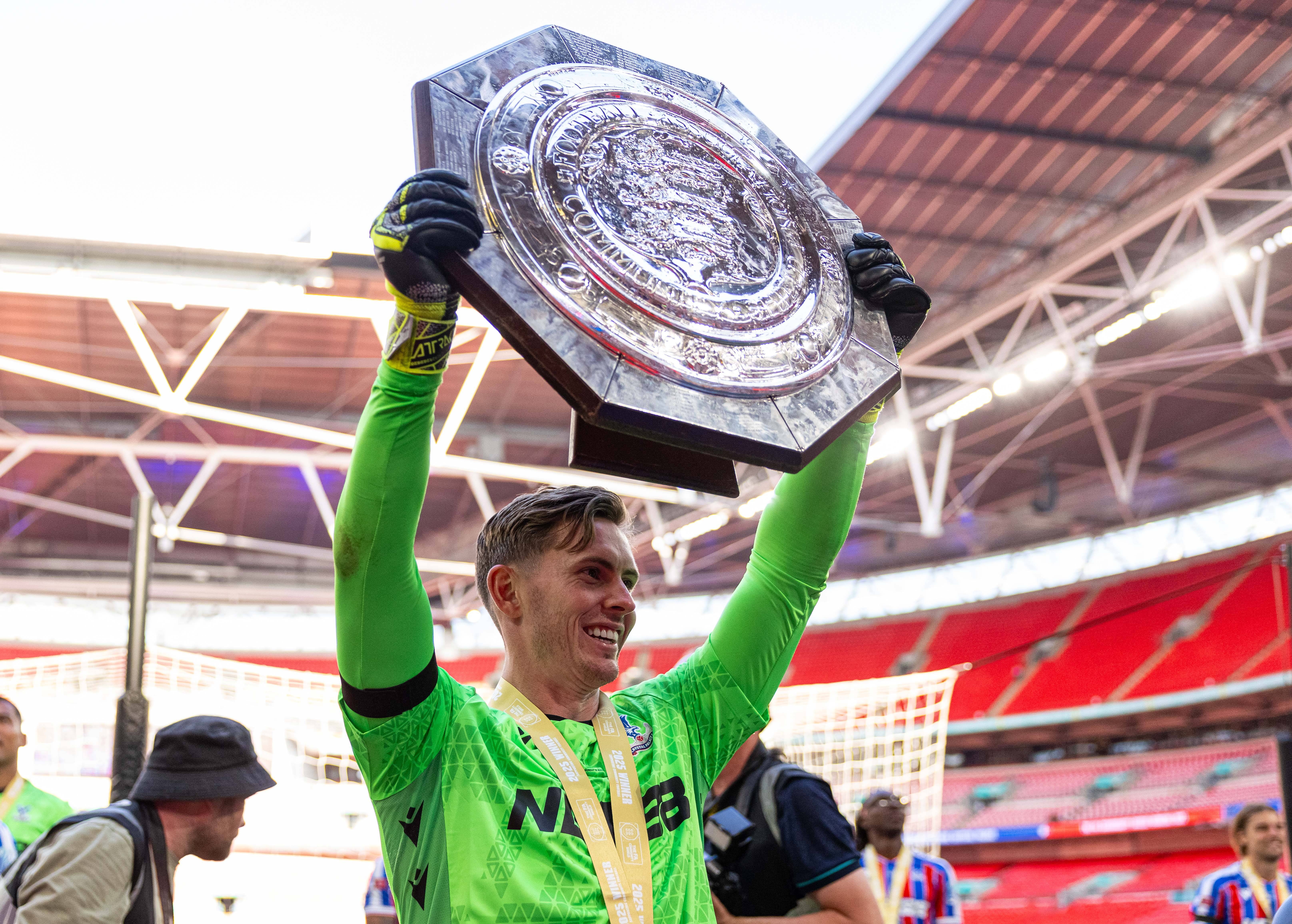 足球｜水晶宫夺得社区盾