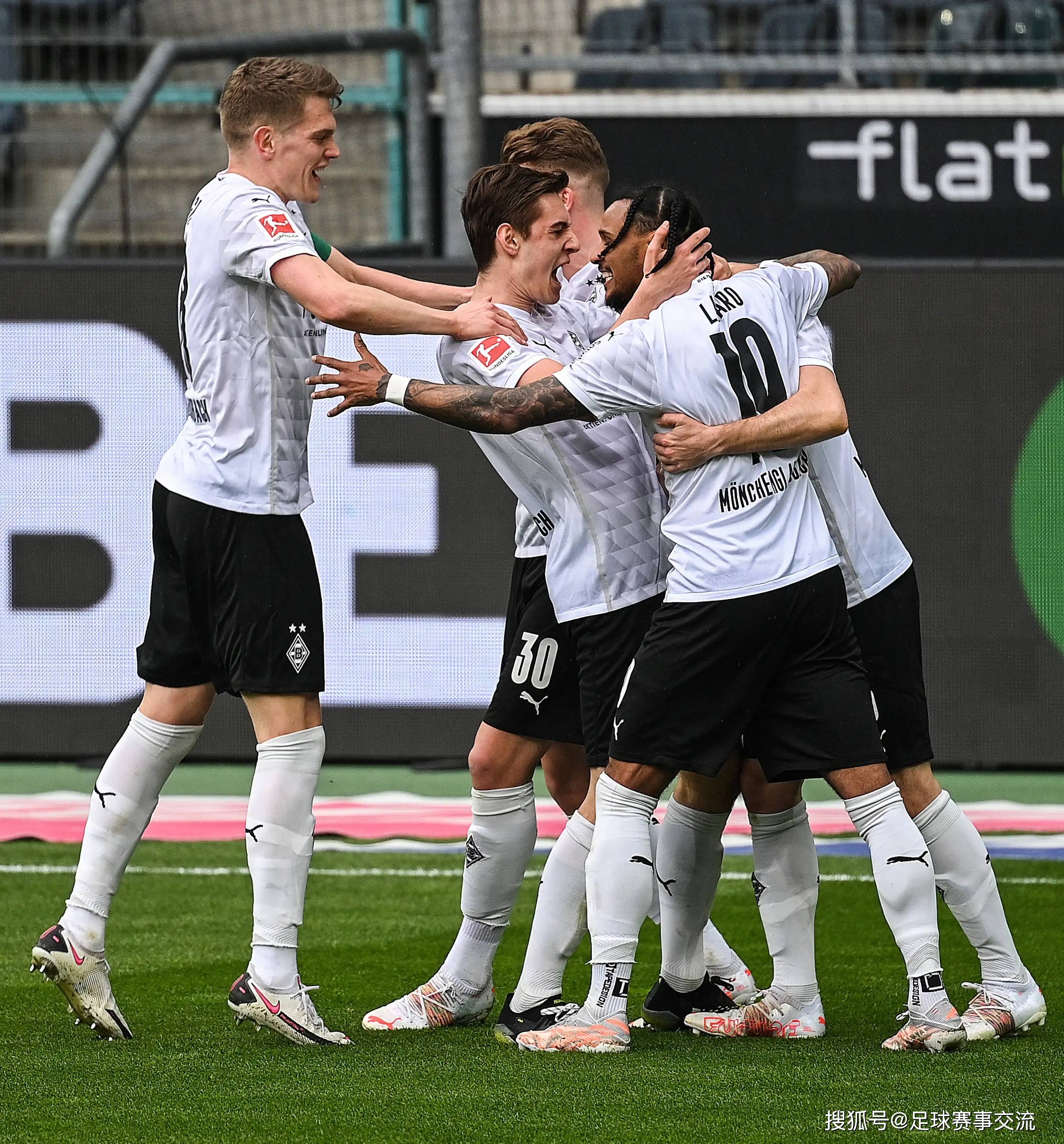 今日足球：柏林联合vs斯图加特、勒沃库森vs霍芬海姆