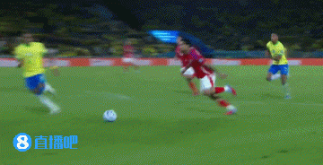 天赋拉满！18岁埃斯特旺倒钩斩首球+获MVP，切尔西巴西双豪门首发