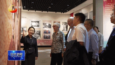 詹姆斯·林赛一行来吕梁参访