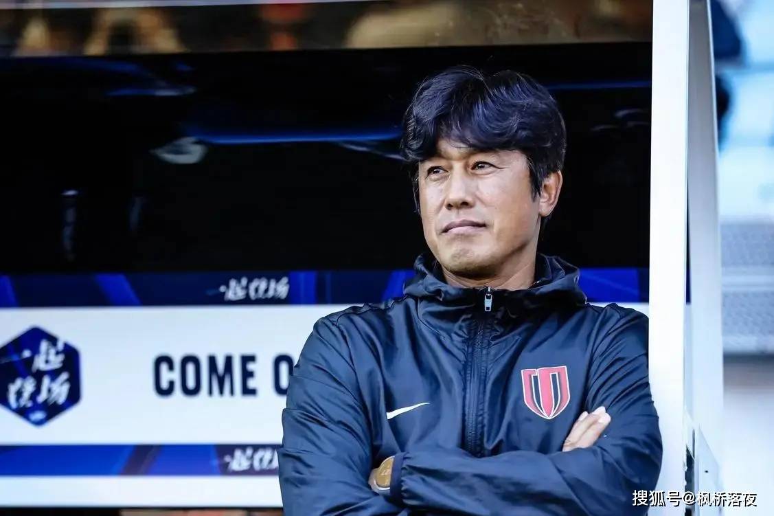 5年功勋，一朝转身！徐正源告别蓉城，揭开中超“金元泡沫”破灭后最残酷的真相