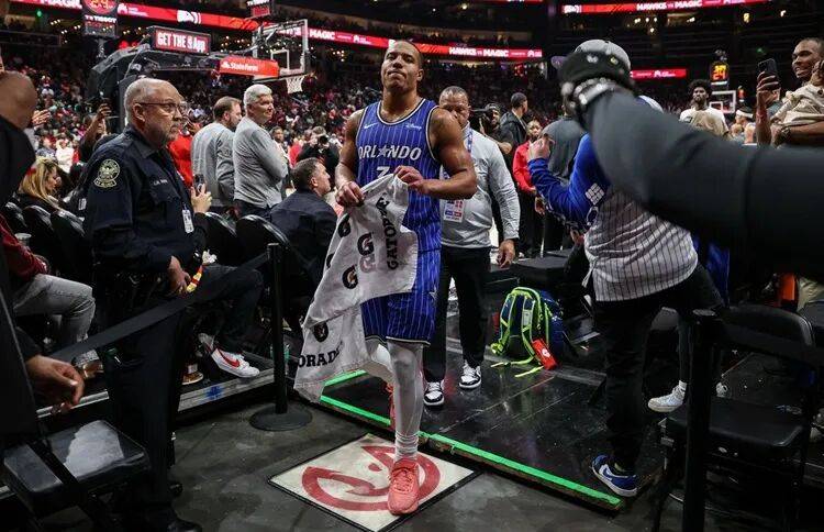 奥兰多魔术，咋成了射手的坟墓？