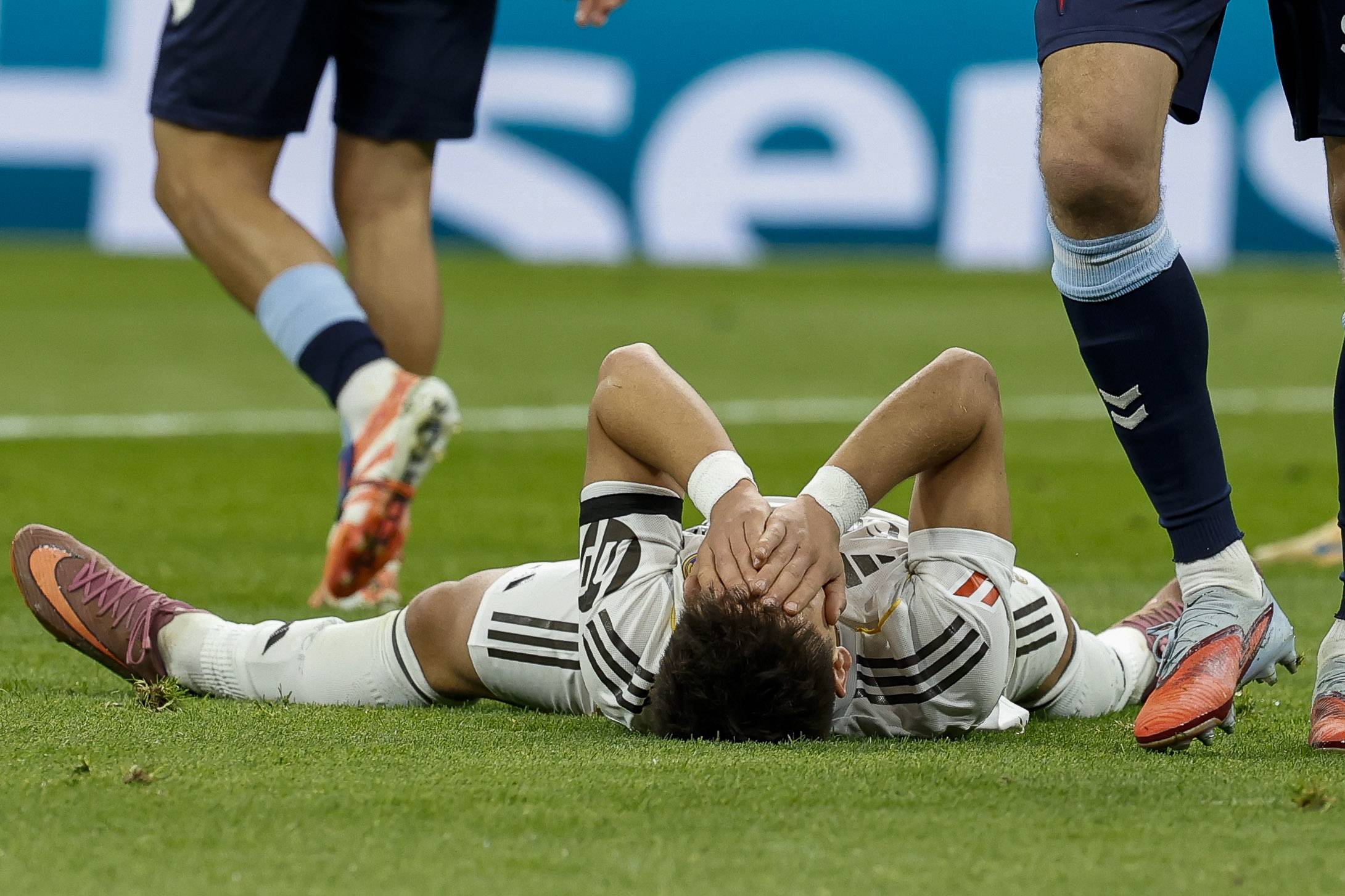 （外代二线）足球——西甲联赛：皇马不敌塞尔塔