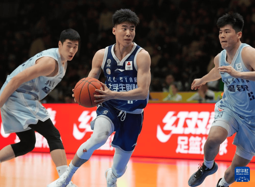CBA星锐赛：CBA星锐队胜大学生联队