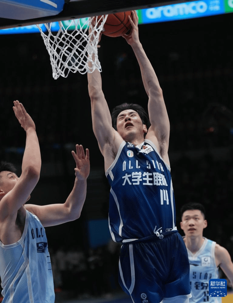 CBA星锐赛：CBA星锐队胜大学生联队