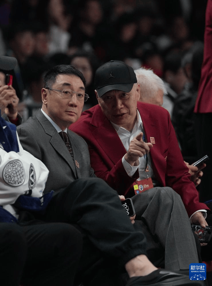 CBA星锐赛：CBA星锐队胜大学生联队